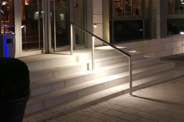 Lux Glender – innowacyjny system podświetlanych poręczy