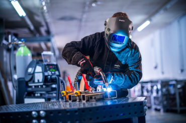 EWM na nowo definiuje technologię spawania